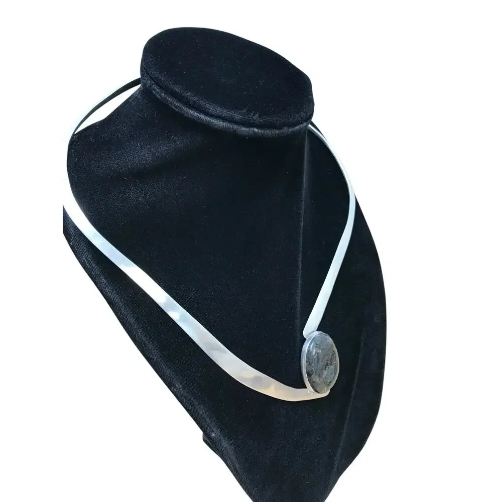 Sterling Silver Modernist Large Labradorite Gemstone Oval Neck Ring Necklace